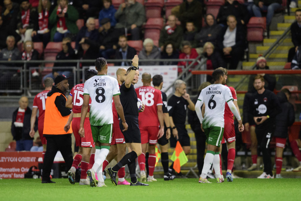 Leyton Orient v Lincoln City - Sky Bet League One