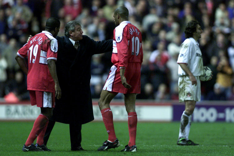 9 Apr 2001: Terry Venables  of Middlesbroughcomes onto the field to give instruction afterChristian Karembeu is sent off during the FA Carling Prem...