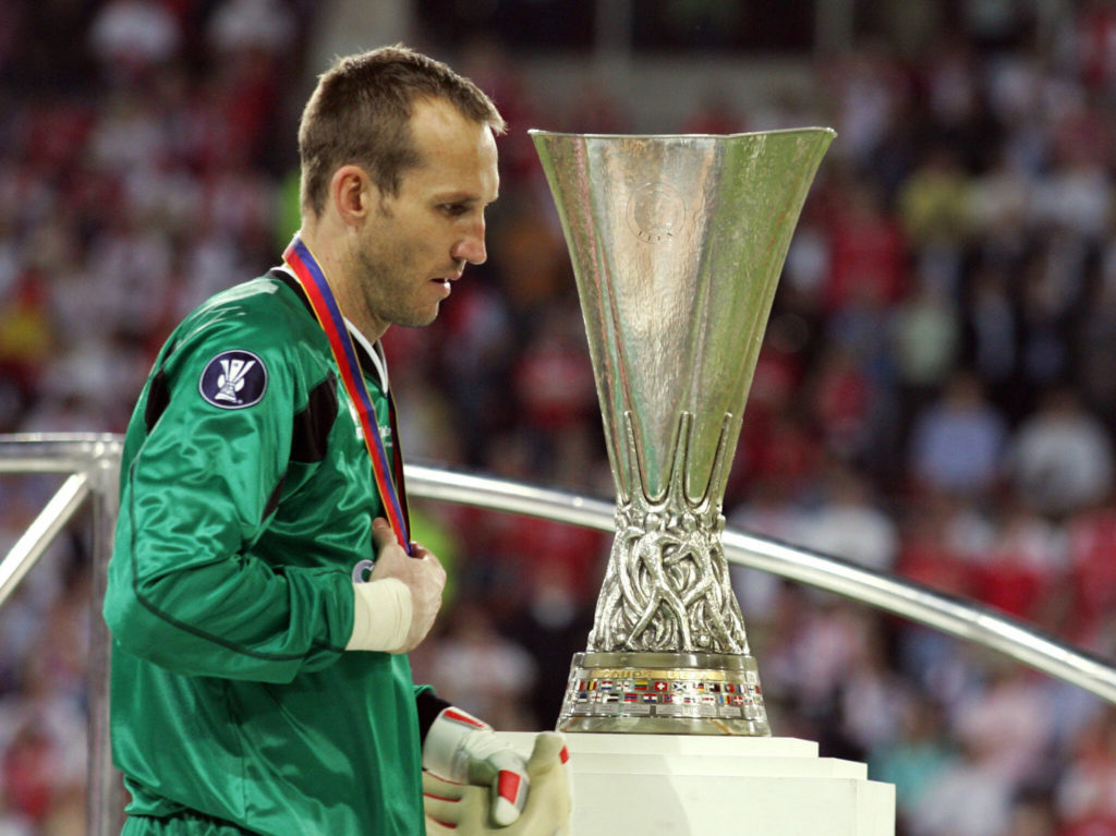 Middlesbrough 's Australian goalkeeper M